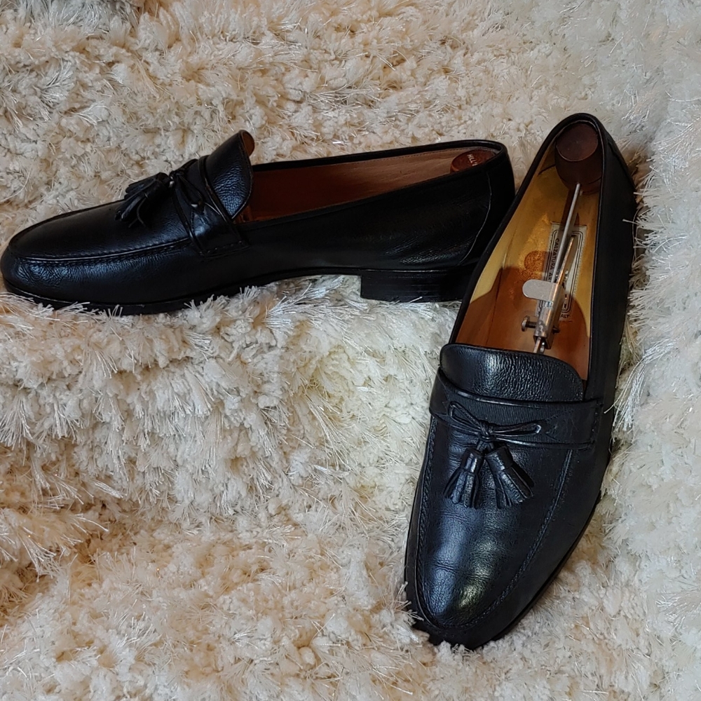 Gravati Black Butter Soft Leather Tassel Loafer